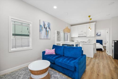 1628 West Oceanfront Oasis 4,5,6,7,8,9 in Newport Beach, USA