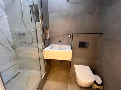 Gigi Apartment by eluxory, Skopje (Foto 11)