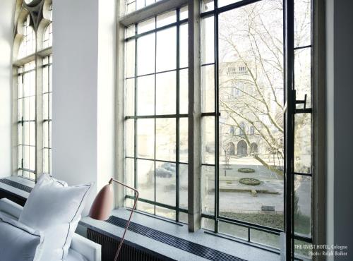 THE QVEST hideaway - image 10