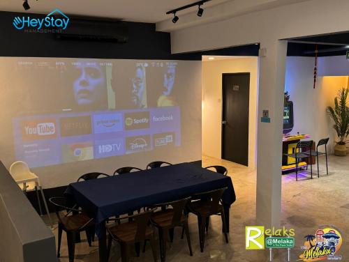 Modern Cave Guest House Walking Distance 5Mins To Jonker Modern Cave Guest House Walking Distance 5Mins To Jonker