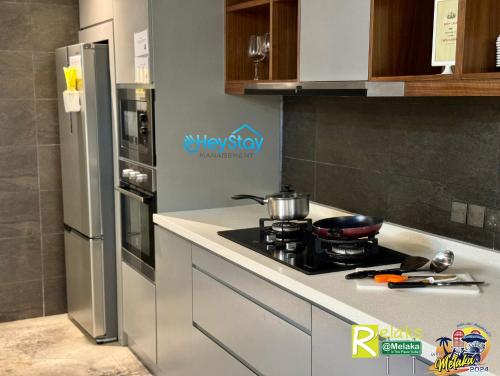 Modern Cave Guest House Walking Distance 5Mins To Jonker Modern Cave Guest House Walking Distance 5Mins To Jonker