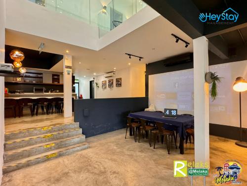 Modern Cave Guest House Walking Distance 5Mins To Jonker Modern Cave Guest House Walking Distance 5Mins To Jonker