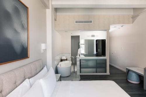 569904334 Stanton House El Paso