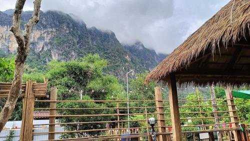 Cool Pool Bungalow in Na Hin