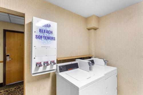 Best Western Oglesby Inn - image 14