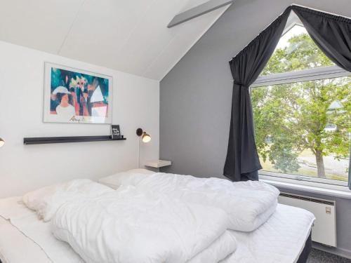 Facilities, Two-Bedroom Holiday home in Hadsund 11 in Hadsund