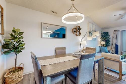 Nautique Retreat #304 in Cornelius, USA
