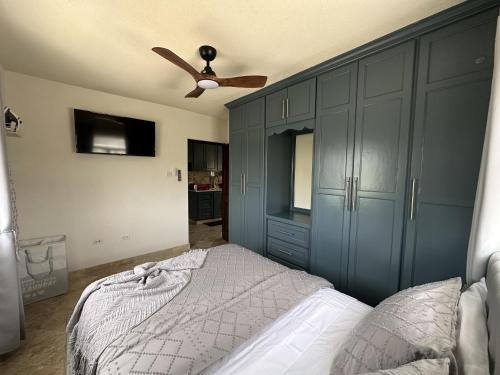 Windy Bottom in St. Philip