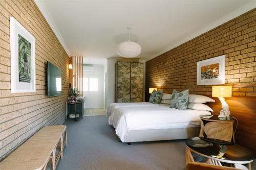 Hara House in ไบรท์