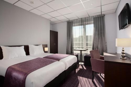 Hotel Luxer - image 8