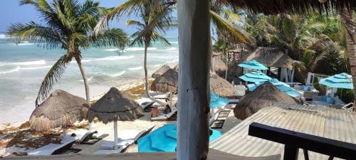 Villa Las Estrellas Tulum - located at the party zone - 해변