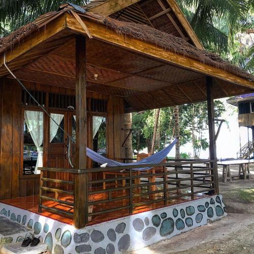 Fadhila Cottages in Tanjung Pude
