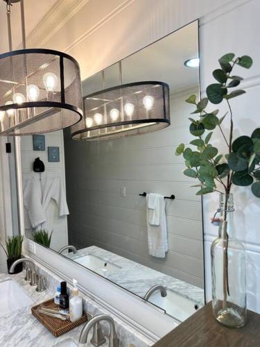 StayCation 3bed 2bath Kids,Pet-friendly with Games in Fayetteville, USA