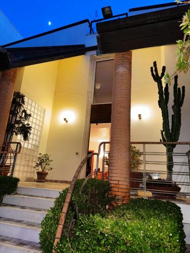 Luxury Palace Di Bitonto 2