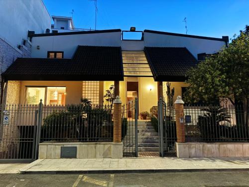 Luxury Palace Di Bitonto 3
