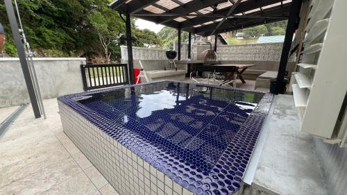 ケーブキャビン シービュー BBQ ピザ サウナ ホットタブ - Cave Cabin Chiba Seaview BBQ Pizza Sauna Hot-tub