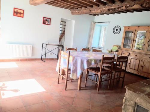 Holydays House, maison en Normandie, Manche, in Auxais