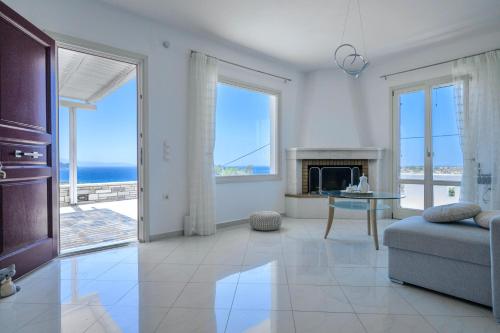 ‘Sophie’s Villa’ in Akrotiri (Cyclades)
