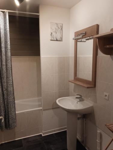 Studio Villar d'Arene Résidence la Meije Blanche (Studio Villar d'Arene Residence la Meije Blanche) in Villar D'Arene