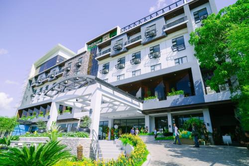 Badsbrotel Suites, Ipil