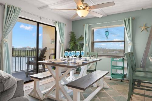 508 Bayshores Yacht & Tennis Club in Clearwater Beach, USA