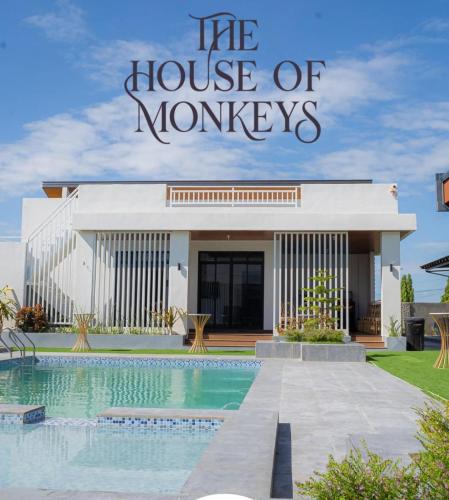 The House of Monkeys in Gapan