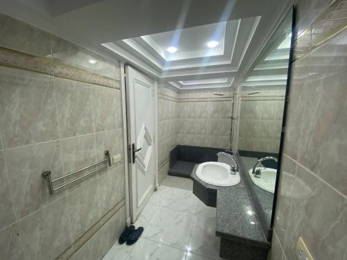 Apartment at the Nile - image 7
