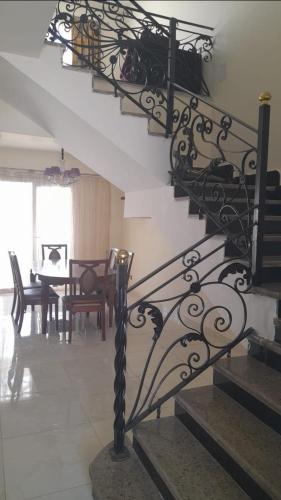 Mountain View North Coast Vila for Families Only in Zawiyat Ailat Nuh