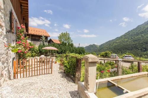 Viesnīcas āriene, Le Balcon de Novel - Chalet en pleine nature in Saint-Gingolph