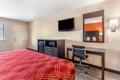 Econo Lodge Near Lackland Air Force Base-SeaWorld - image 10