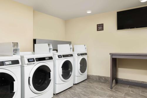 Doubletree By Hilton Greensboro Airport in Greensboro, USA