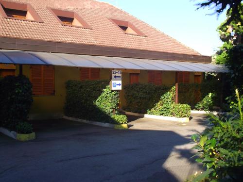 Hotel Motel Ovest – Vittuone, DC
