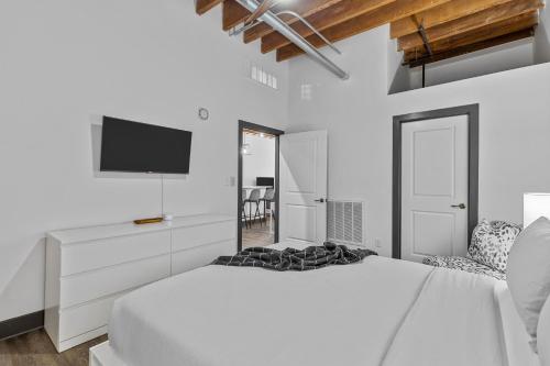 2BR Loft-Parking-Gym-Roof Deck-4K in Saint Louis, USA