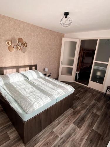 Ubytování U Cesty (Ubytovani U Cesty) in Morkuvka
