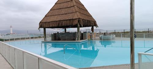 Arena y Mar