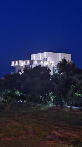 Montebello Inn apartments