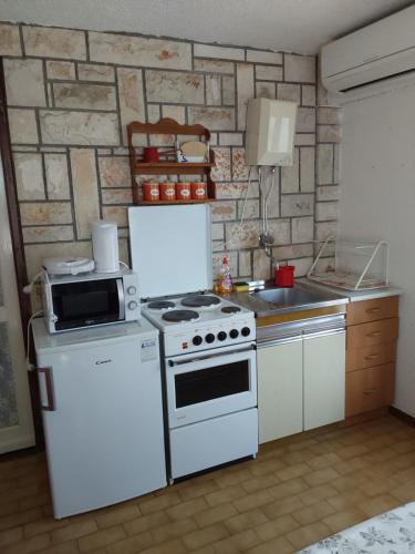 Boni e Angela in Antenal