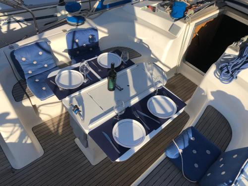 Iekārtas, Entire boat 3 cabins in Birgu vittoriosa in Birgu