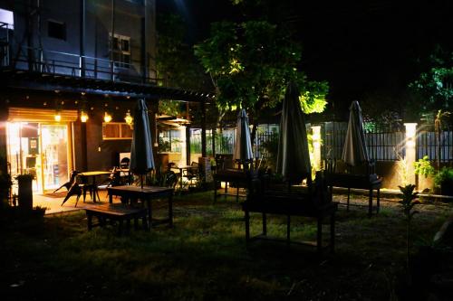 Kert, ONYX B&B Bed and Breakfast in San Carlos (Negros Occidental)