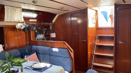 Iekārtas, Entire boat 3 cabins in Birgu vittoriosa in Birgu