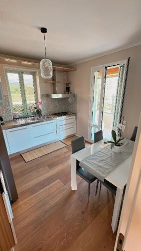 Villa Souari 10' Da Forte De Marmi - 2km Spiaggia - Provinz Lucca