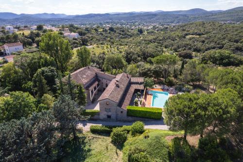 Gîtes au pied des Cévennes - Domaine Les Terres Aoyama chambre d'hôte Chambre d'hôtes à Avignon