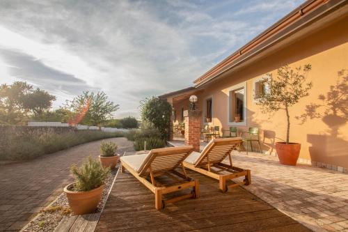 Residence Apolonija Guest House - image 6