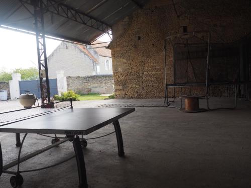 กีฬาและกิจกรรมสันทนาการ, Gite de la petite maison in เอรูวีล แซ็ง แคลร์