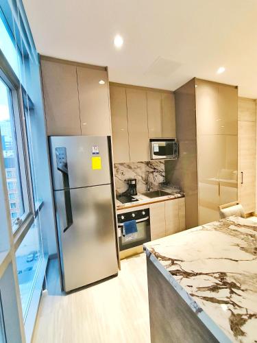 Studio Apartment image 7