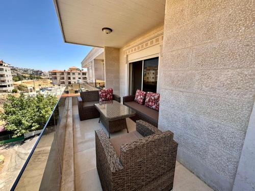 View, Ksara Zahle - Luxurious two bedroom apartment in Zahle