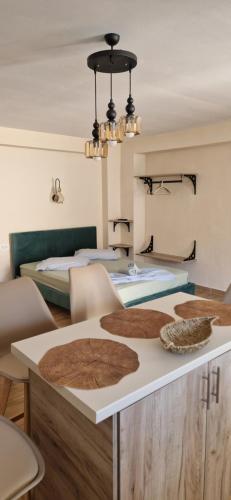 Stergios Suite with Private Jacuzzi Stergios Suite with Private Jacuzzi