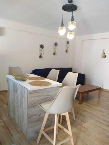 Stergios Suite with Private Jacuzzi Stergios Suite with Private Jacuzzi