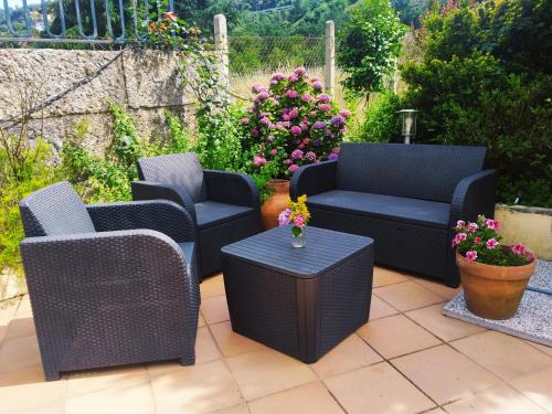 CASA IRIANA - Parking Gratis I Jardín I Barbacoa gîte à louer Ribela