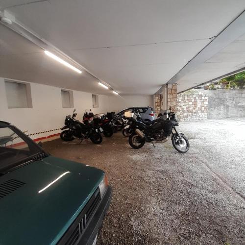 HOTEL SAN LORENZO Risto Bar Di Cornella Sergio E C. Sas